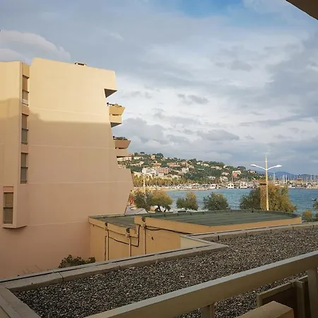 Le Lavandou: 4 Pers, Vue Mer, Proche Plage, Parking - Fr-1-803-27 Le Lavandou